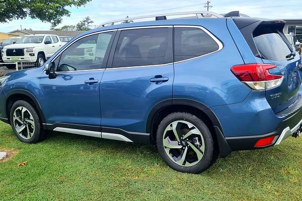 2024 Subaru Forester 2.5i-S S5