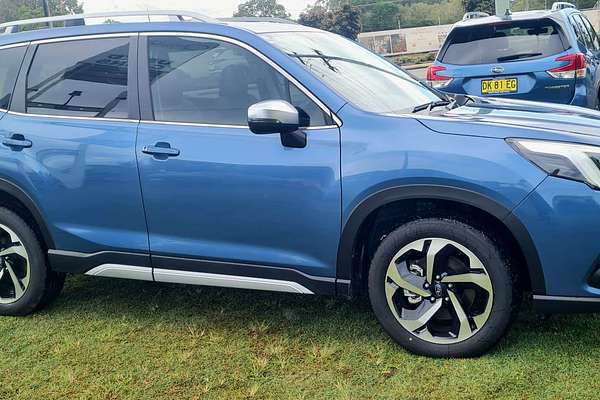 2024 Subaru Forester 2.5i-S S5