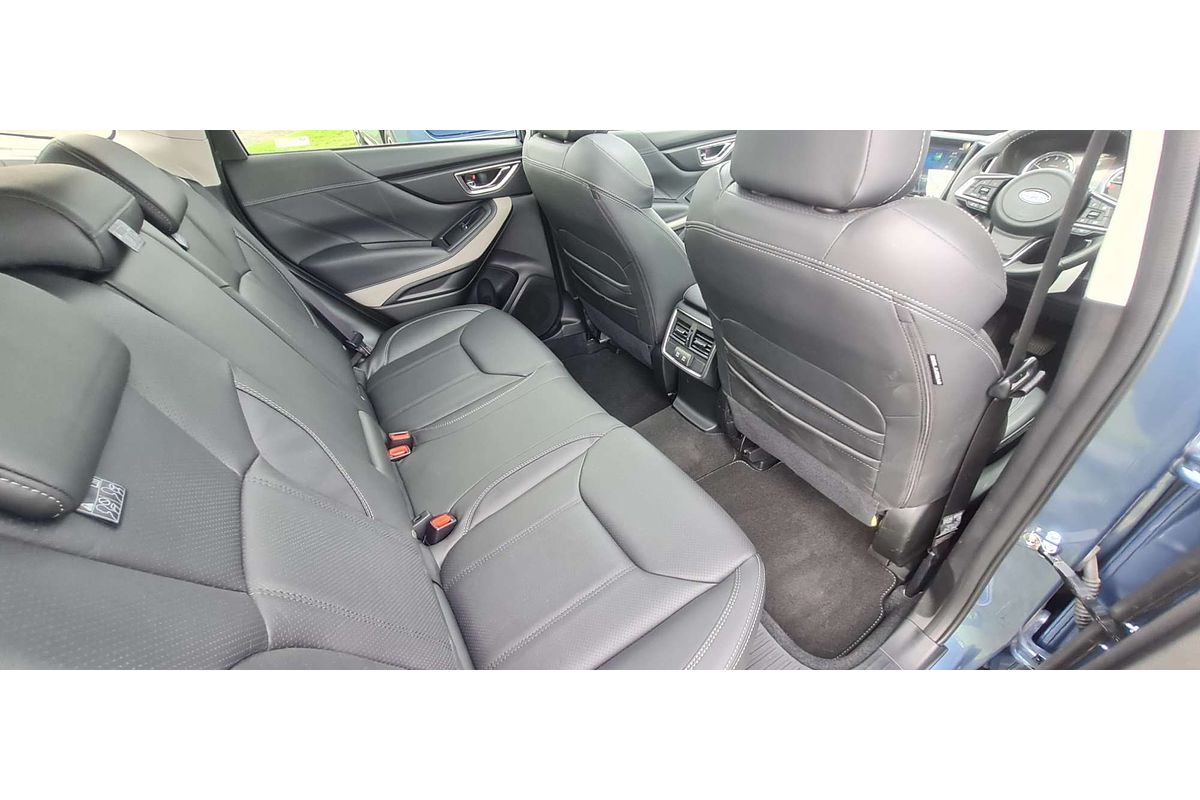2024 Subaru Forester 2.5i-S S5