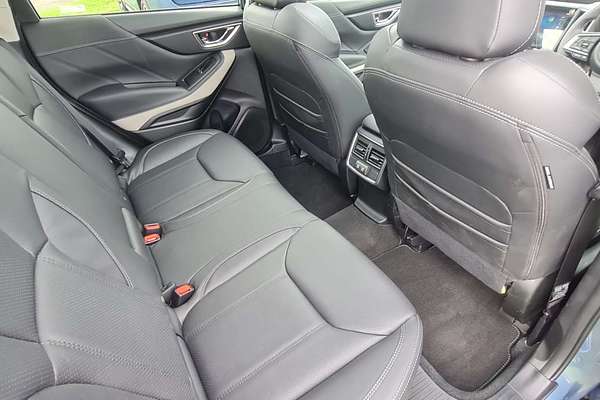 2024 Subaru Forester 2.5i-S S5