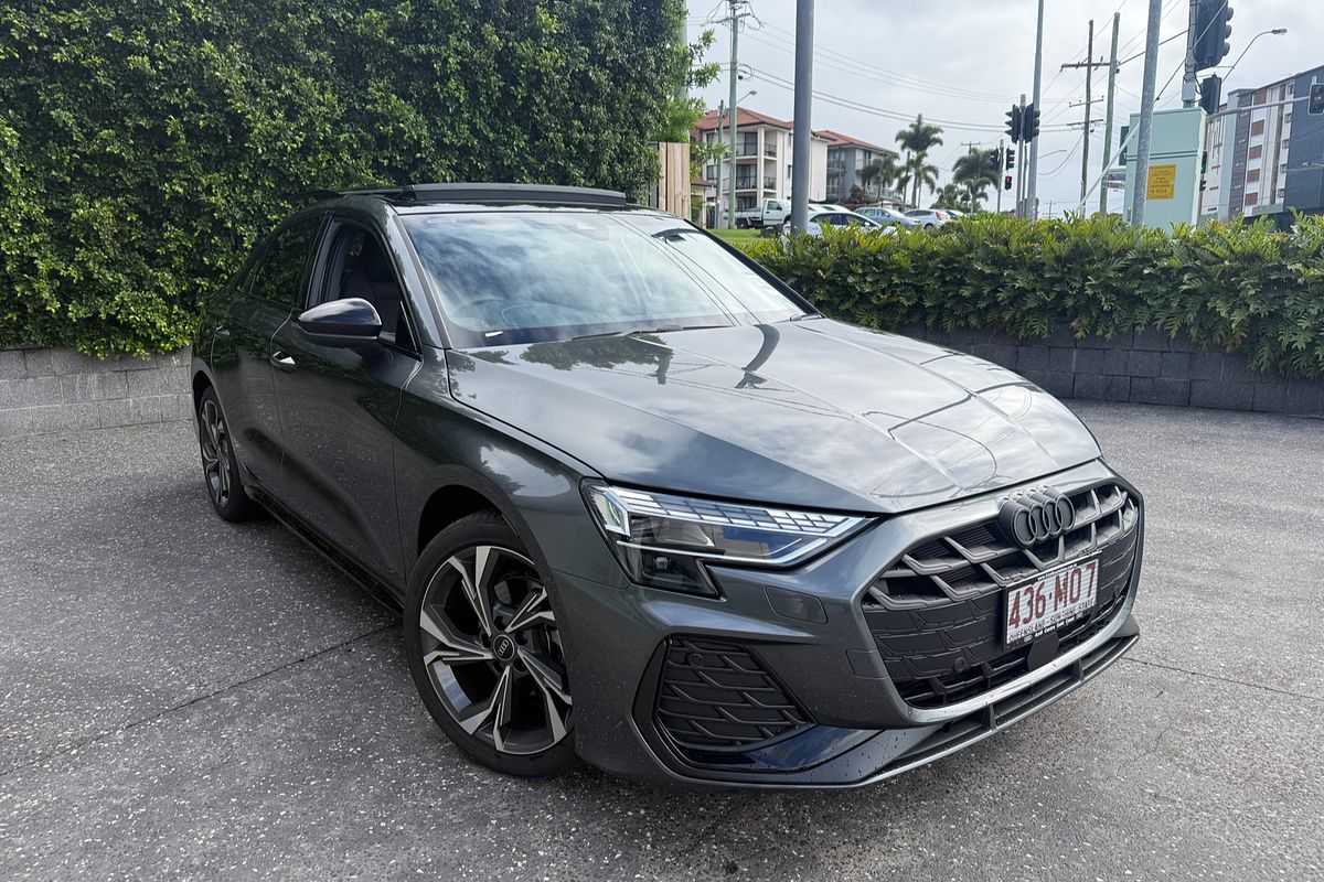 2024 Audi A3 35 TFSI S line GY
