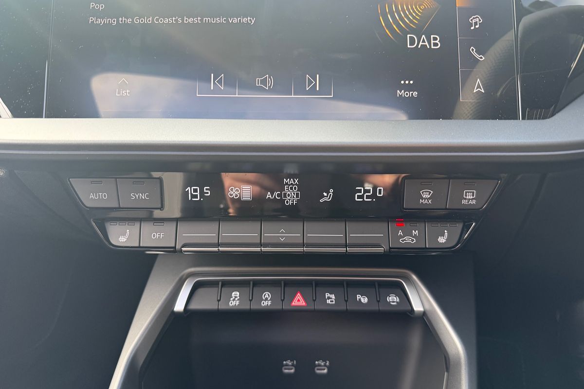 2024 Audi A3 35 TFSI S line GY