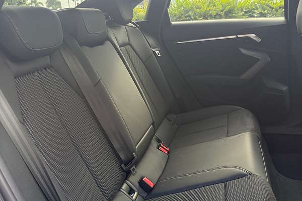 2024 Audi A3 35 TFSI S line GY