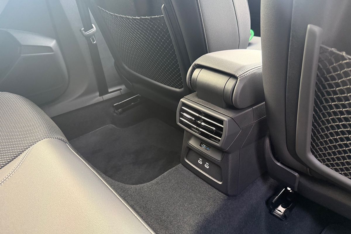 2024 Audi A3 35 TFSI S line GY