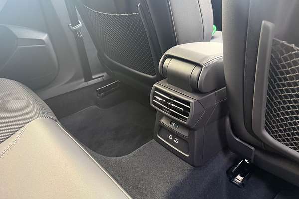 2024 Audi A3 35 TFSI S line GY