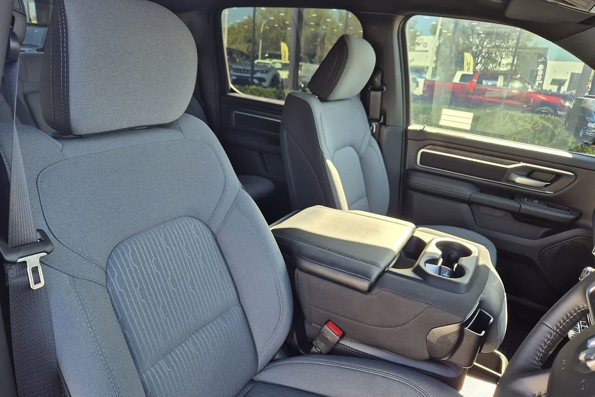 2024 RAM 1500 Big Horn DT 4X4 SWB