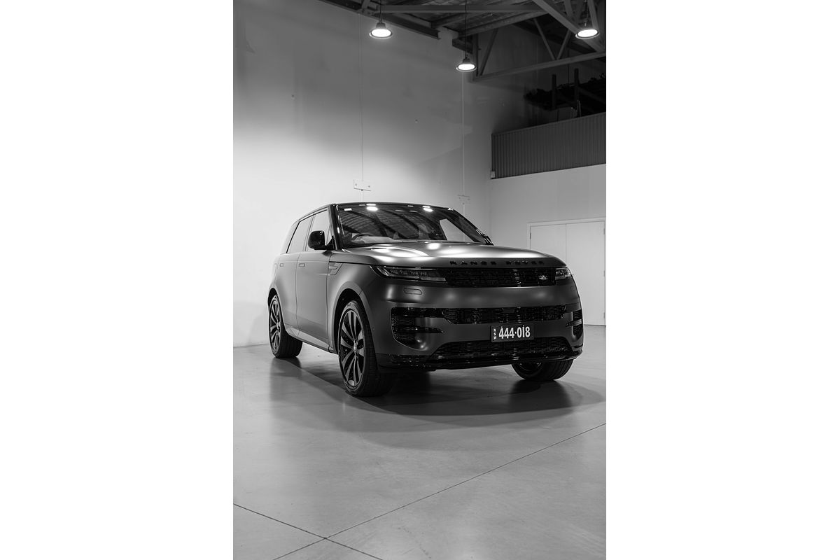 2025 Land Rover Range Rover Sport P400 Dynamic SE L461