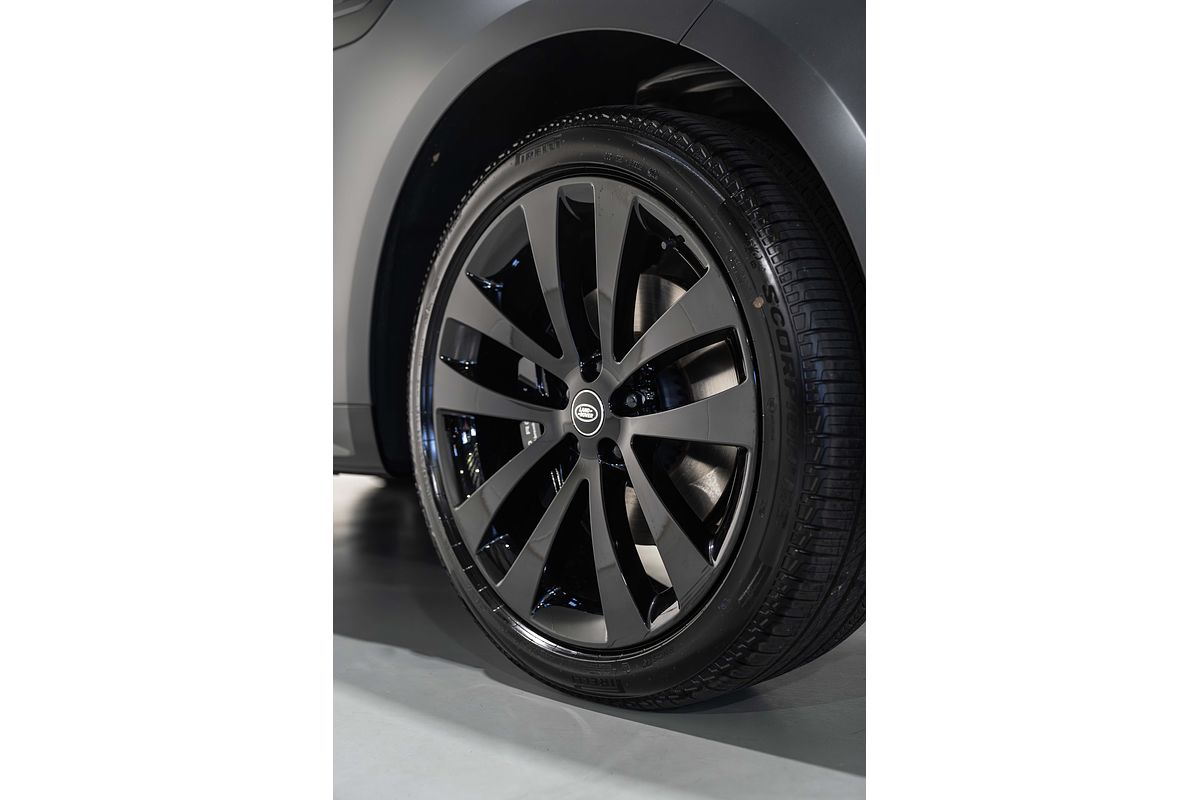 2025 Land Rover Range Rover Sport P400 Dynamic SE L461