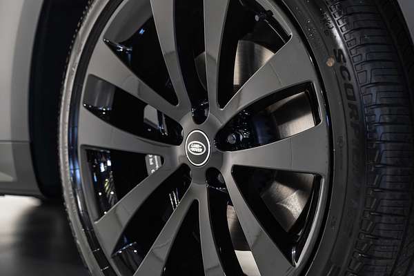 2025 Land Rover Range Rover Sport P400 Dynamic SE L461