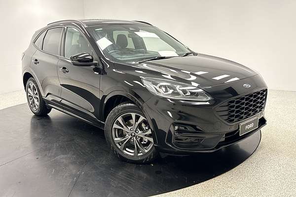 2022 Ford Escape ST-Line ZH