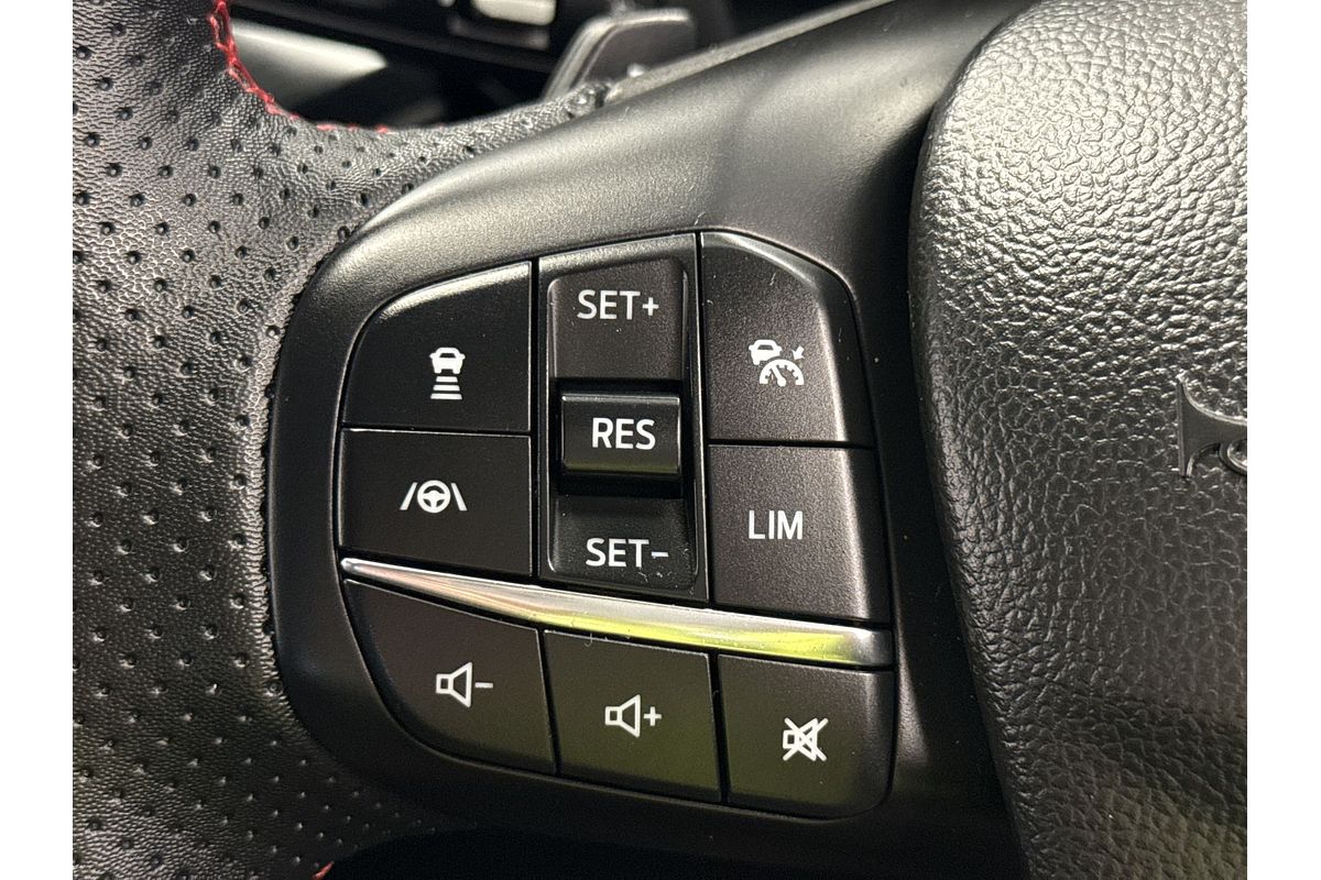 2022 Ford Escape ST-Line ZH