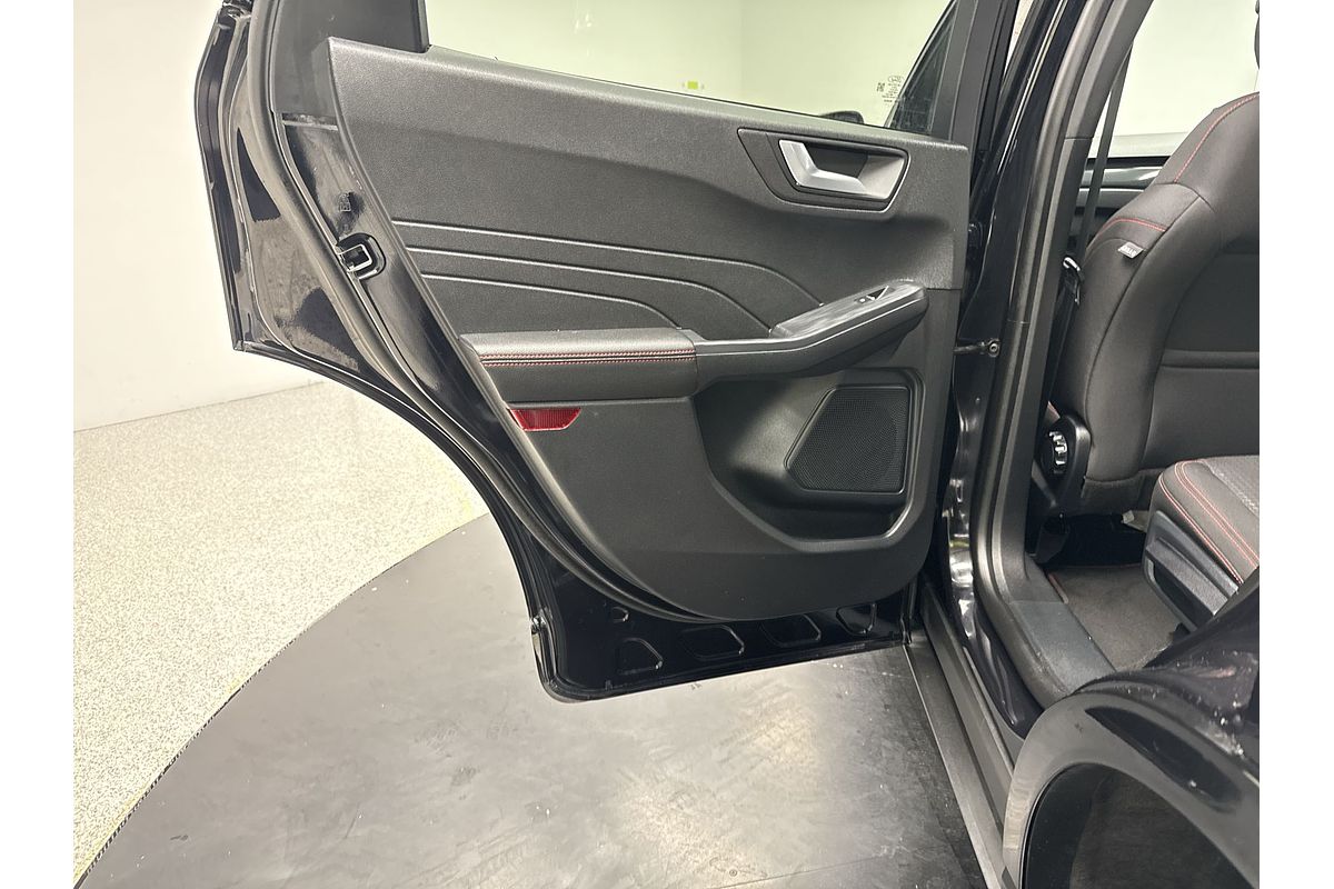 2022 Ford Escape ST-Line ZH