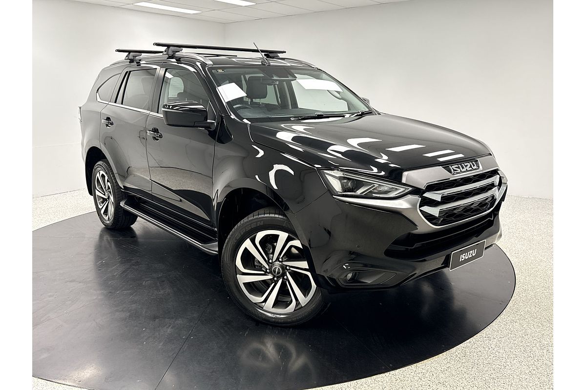 2021 Isuzu MU-X LS-T