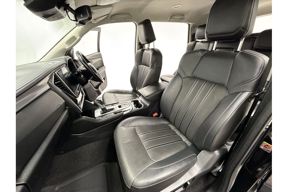 2021 Isuzu MU-X LS-T