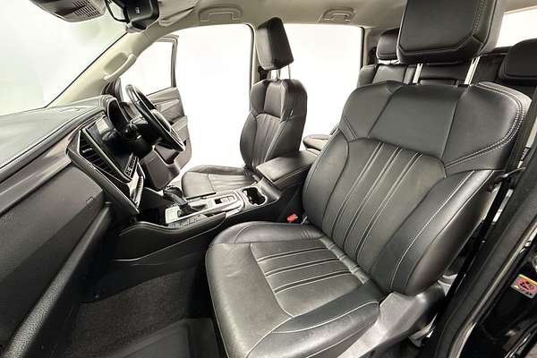 2021 Isuzu MU-X LS-T