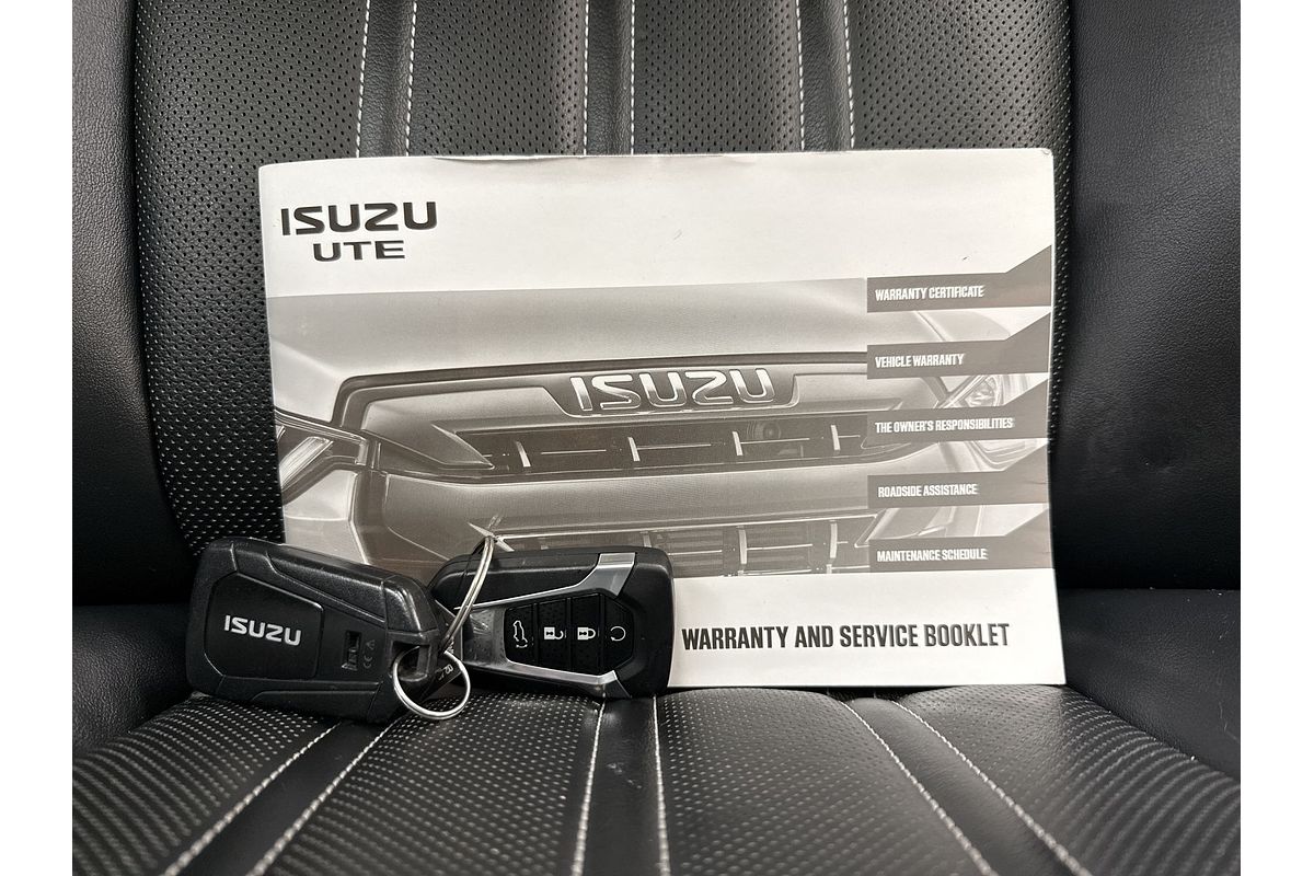 2021 Isuzu MU-X LS-T