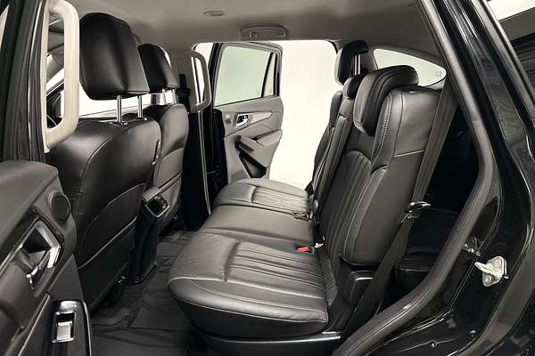 2021 Isuzu MU-X LS-T