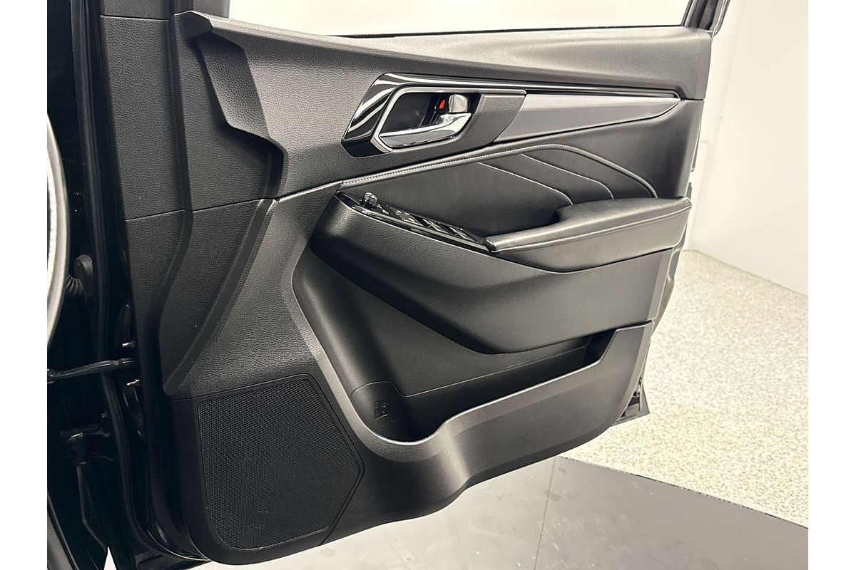 2021 Isuzu MU-X LS-T