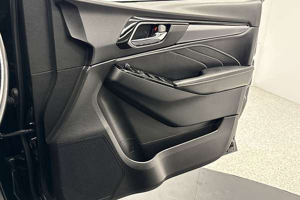 2021 Isuzu MU-X LS-T