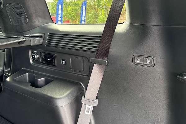 2025 Hyundai Santa Fe Hybrid Calligraphy MX5.V1