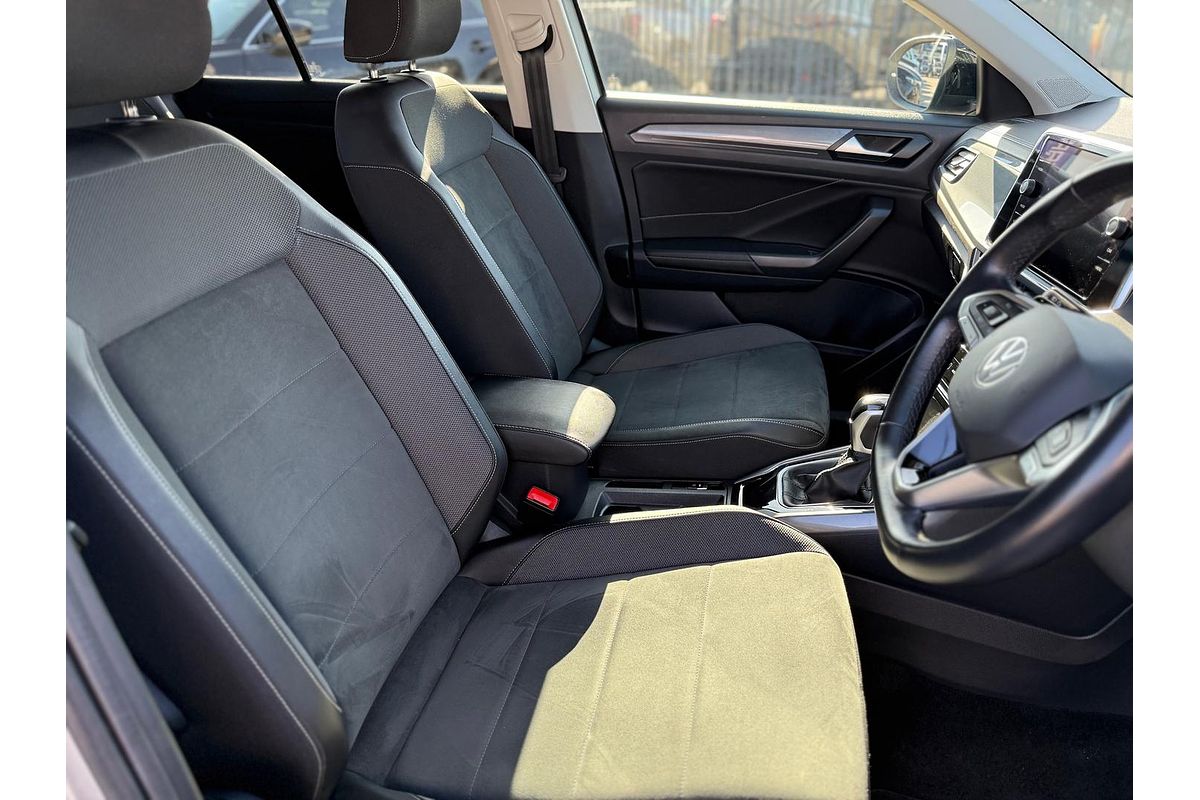 2023 Volkswagen T-Roc 110TSI Style D11