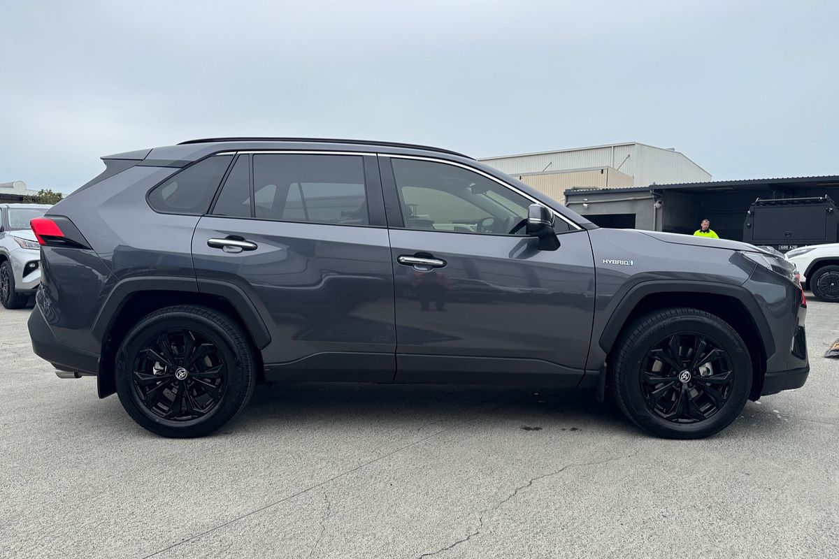 2024 Toyota RAV4 Cruiser MXAA52R