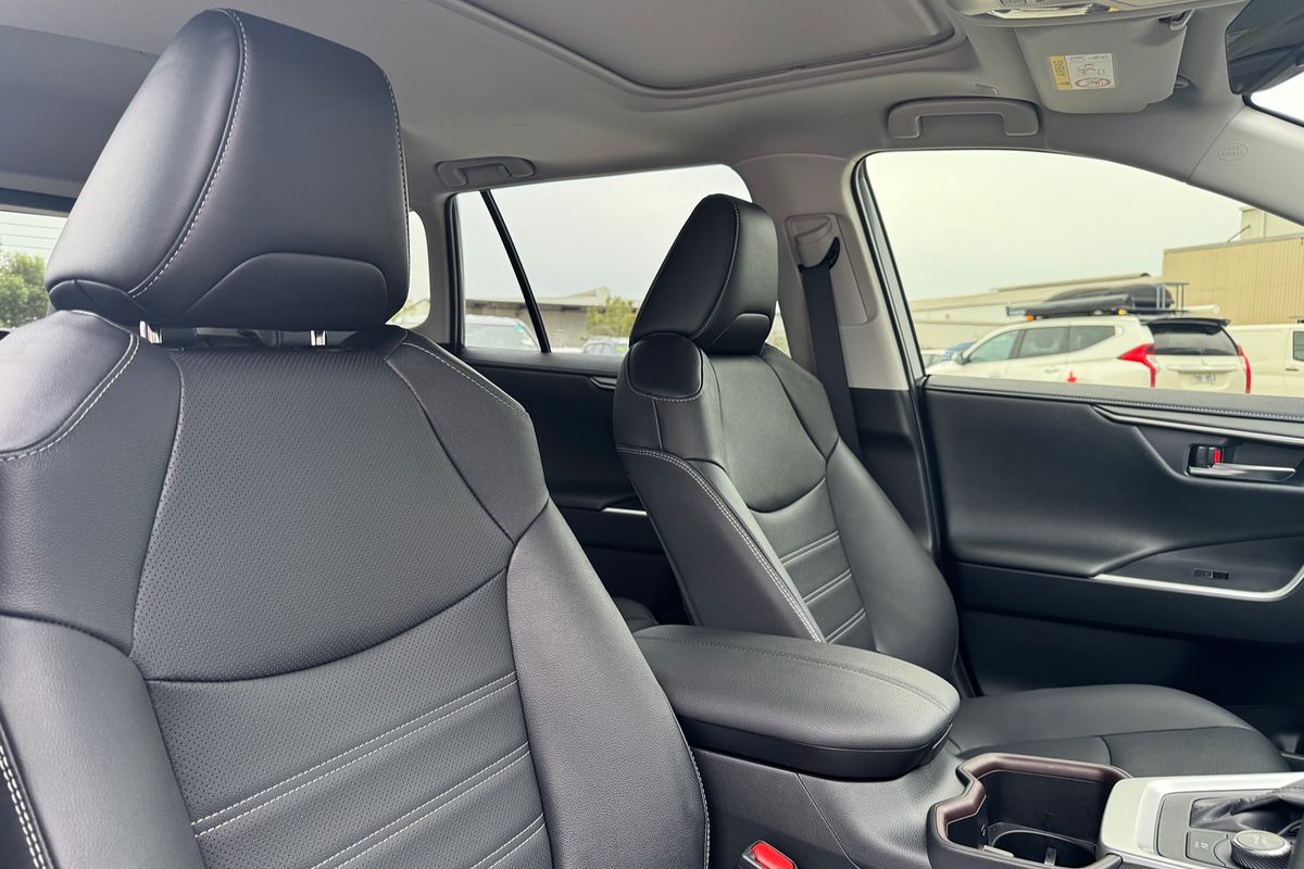 2024 Toyota RAV4 Cruiser MXAA52R