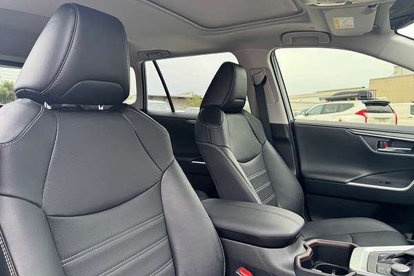 2024 Toyota RAV4 Cruiser MXAA52R