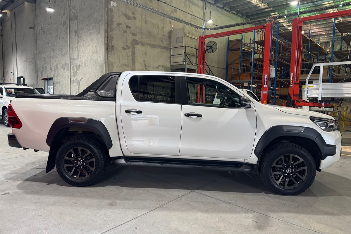 2020 Toyota Hilux Rogue GUN126R