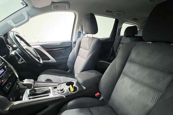 2018 Mitsubishi Pajero Sport GLX QE