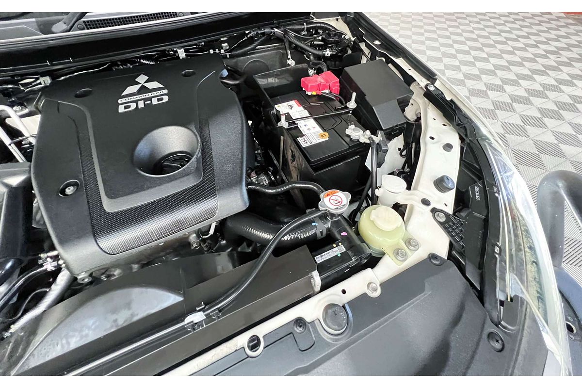 2018 Mitsubishi Pajero Sport GLX QE