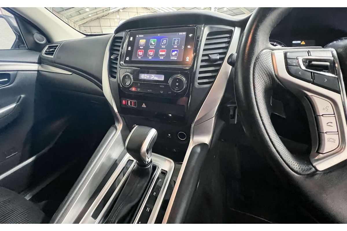 2018 Mitsubishi Pajero Sport GLX QE