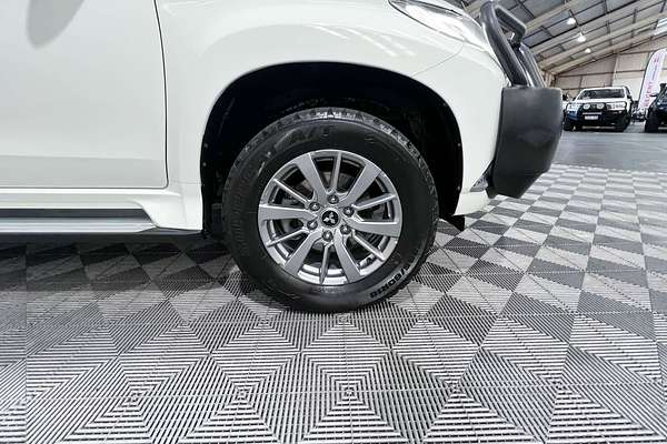 2018 Mitsubishi Pajero Sport GLX QE