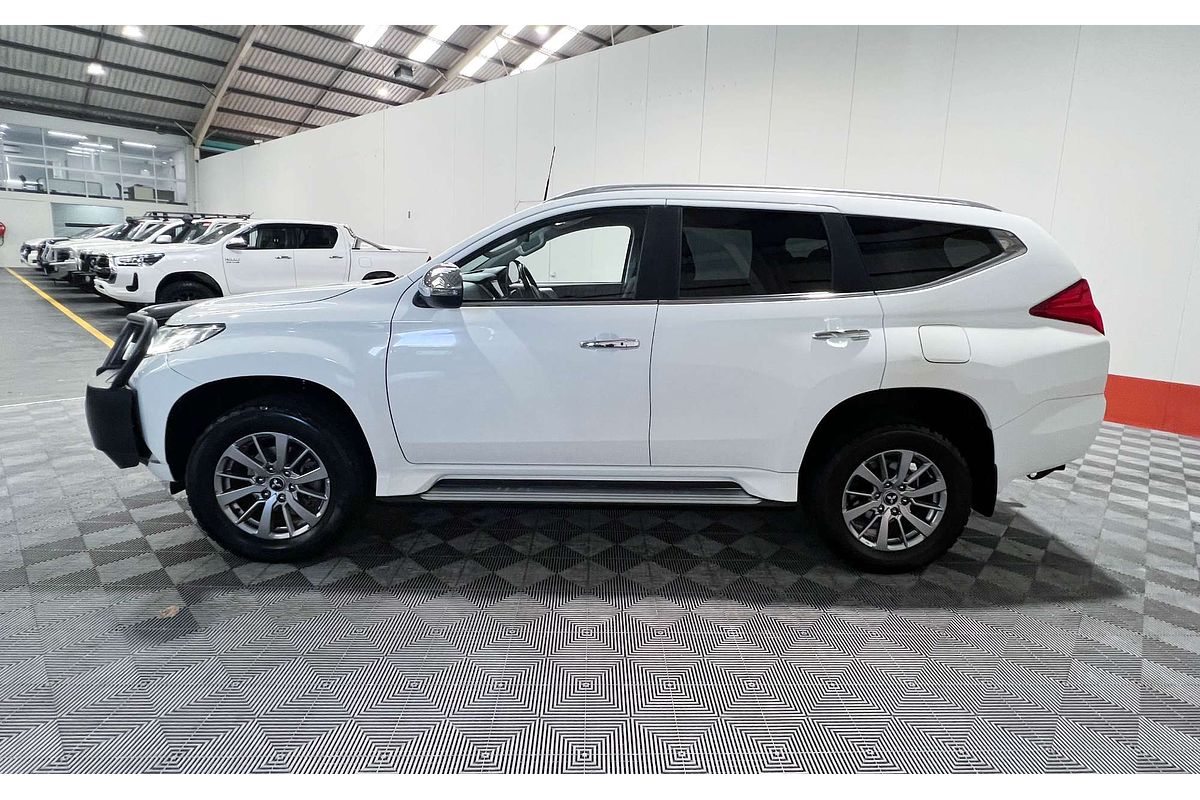 2018 Mitsubishi Pajero Sport GLX QE
