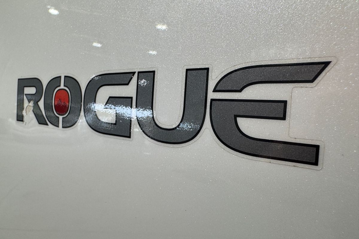 2020 Toyota Hilux Rogue GUN126R