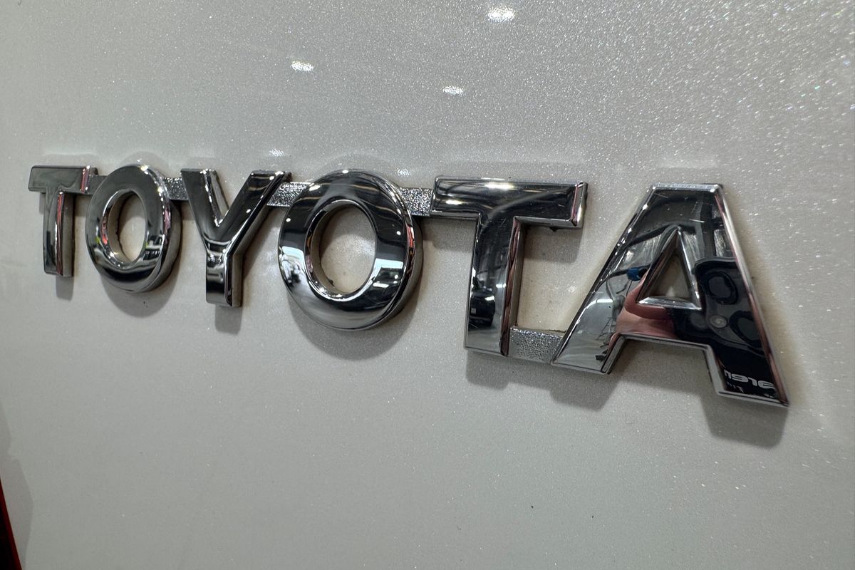 2020 Toyota Hilux Rogue GUN126R