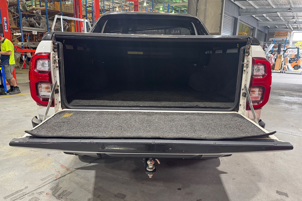 2020 Toyota Hilux Rogue GUN126R