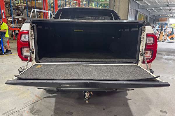 2020 Toyota Hilux Rogue GUN126R