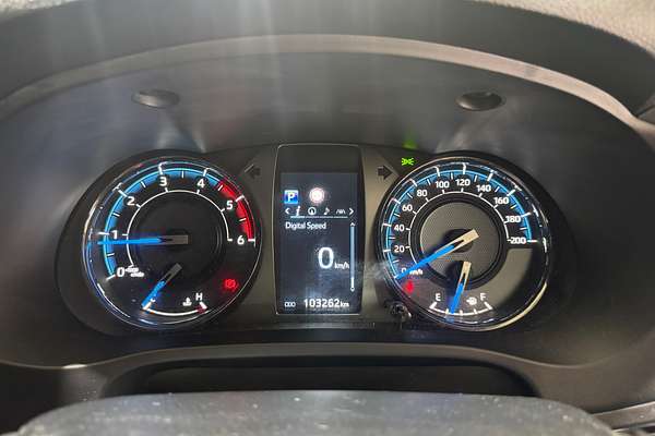 2020 Toyota Hilux Rogue GUN126R