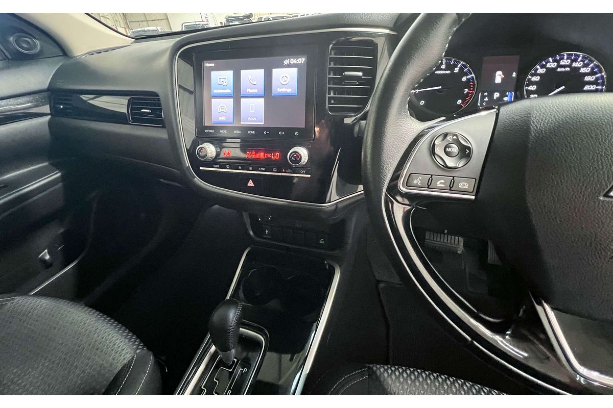 2020 Mitsubishi Outlander ES ADAS ZL