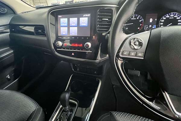 2020 Mitsubishi Outlander ES ADAS ZL