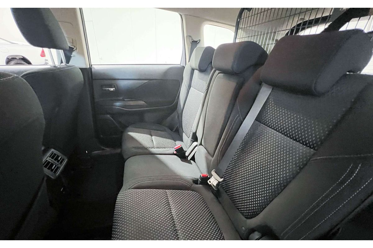 2020 Mitsubishi Outlander ES ADAS ZL