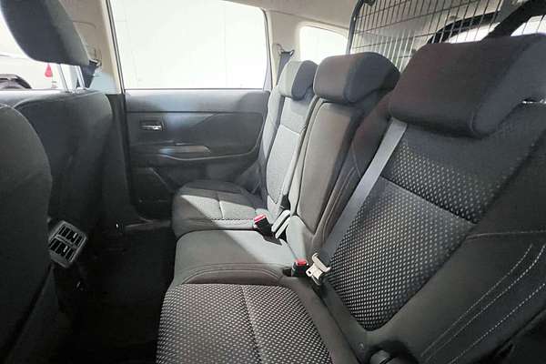 2020 Mitsubishi Outlander ES ADAS ZL