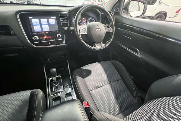 2020 Mitsubishi Outlander ES ADAS ZL