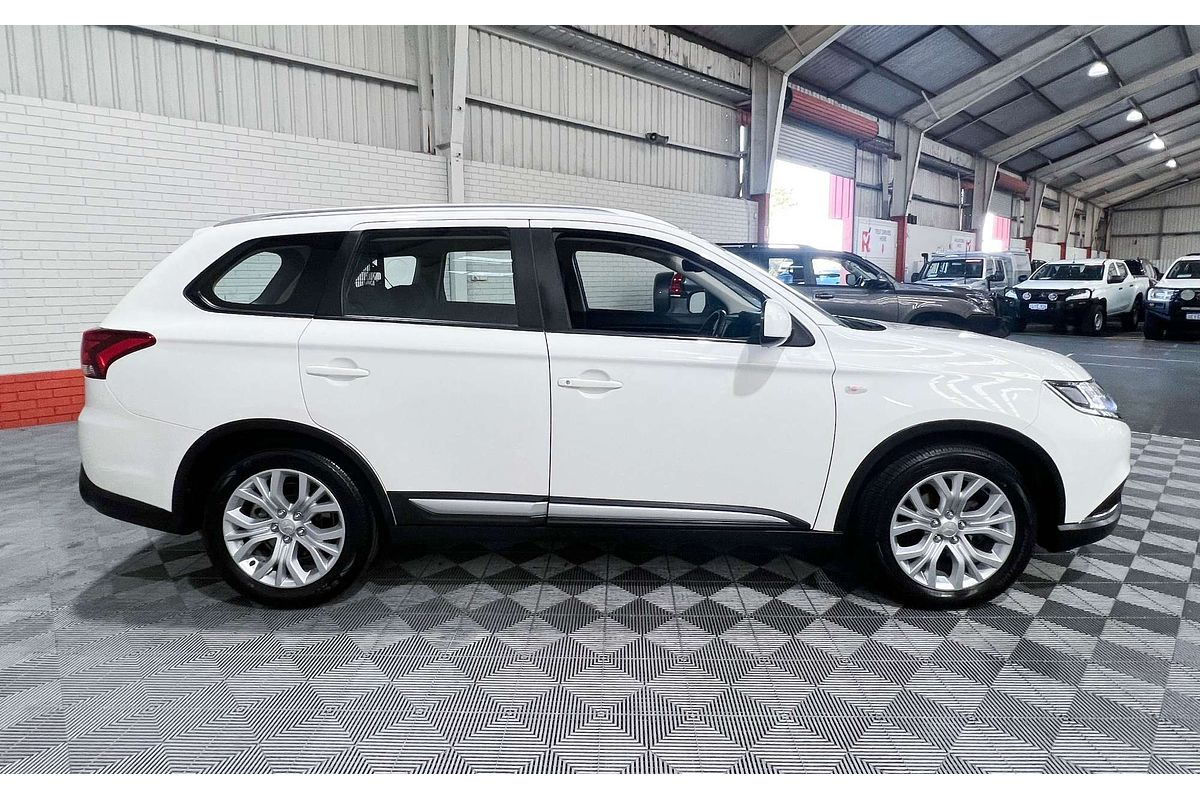 2020 Mitsubishi Outlander ES ADAS ZL