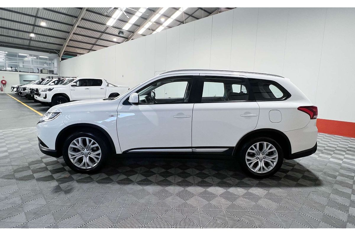 2020 Mitsubishi Outlander ES ADAS ZL