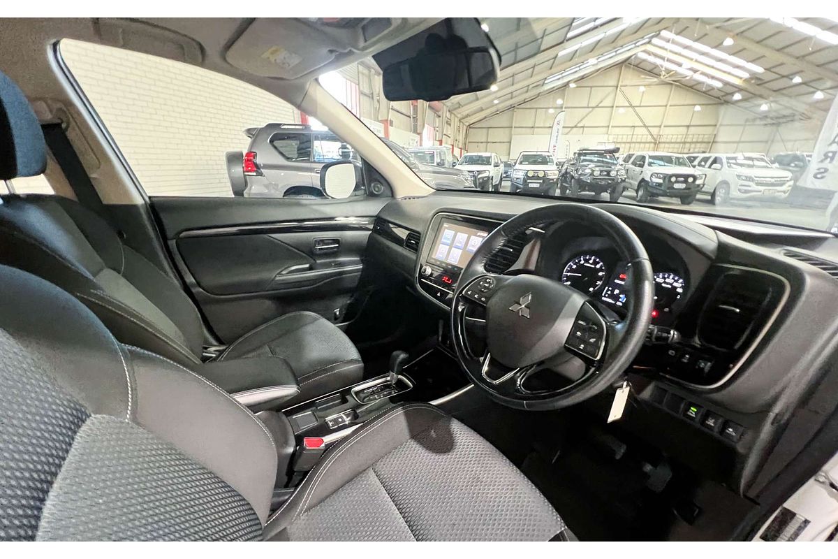 2020 Mitsubishi Outlander ES ADAS ZL