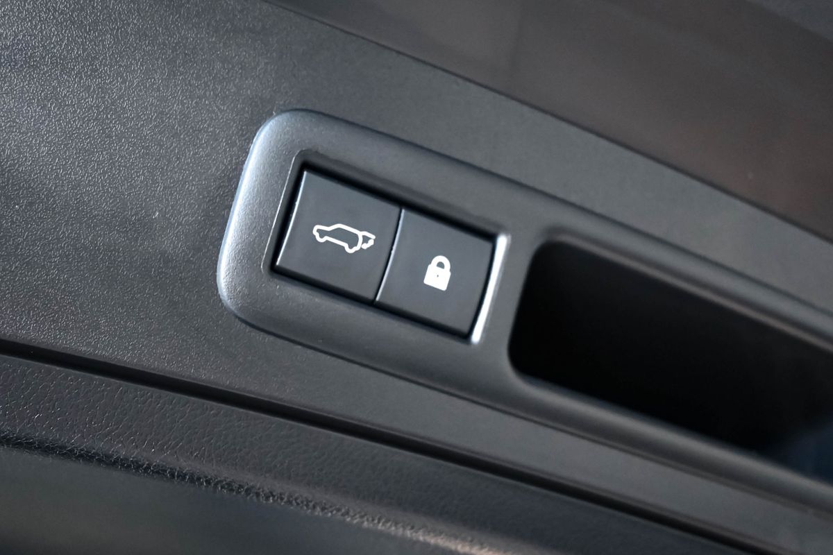 2021 Lexus UX UX200 Luxury MZAA10R
