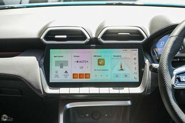 2025 MG ZS Essence Hybrid+ ZS32