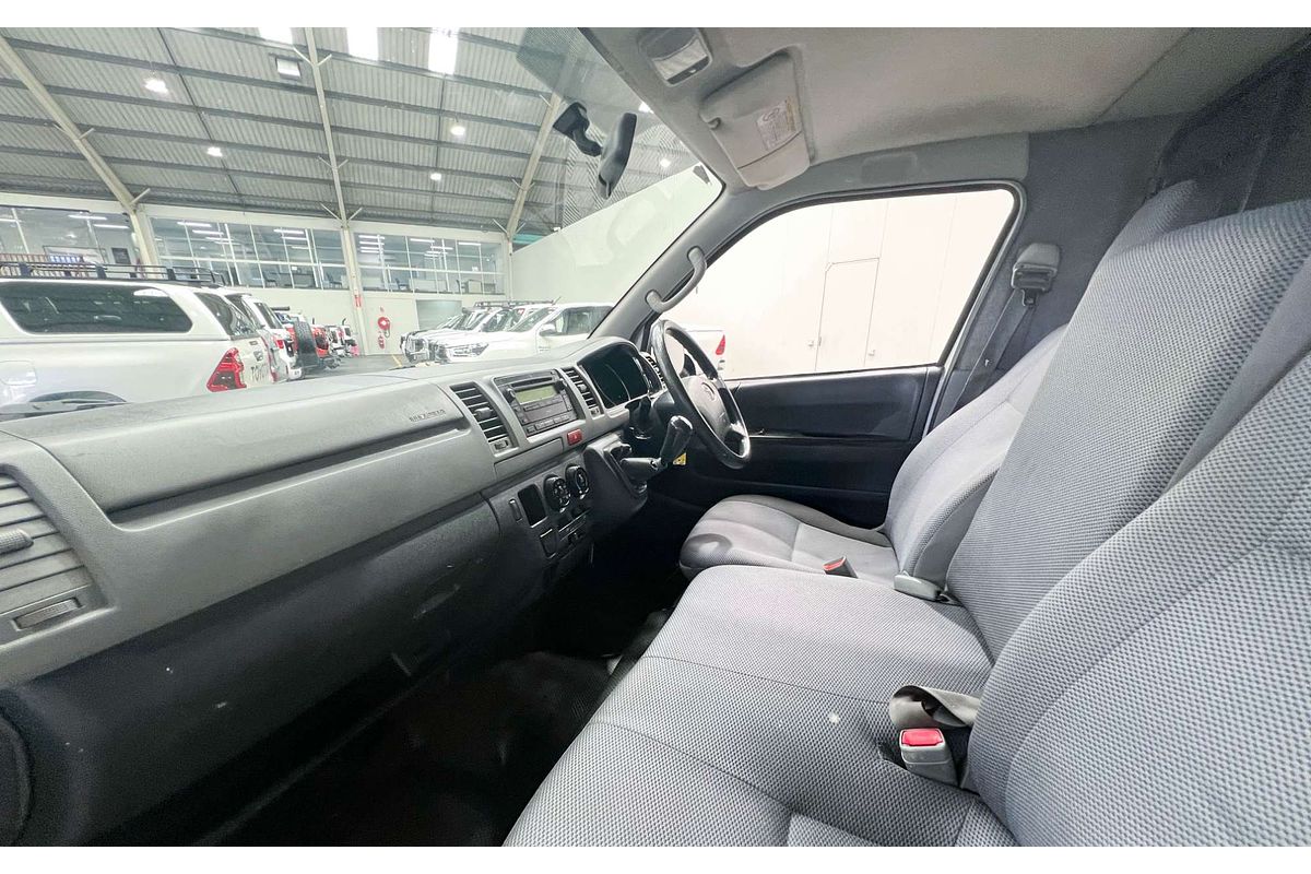 2007 Toyota Hiace KDH201R LWB